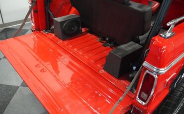Unknown-Bronco-1970-Red-Black-ampamp-Red-12