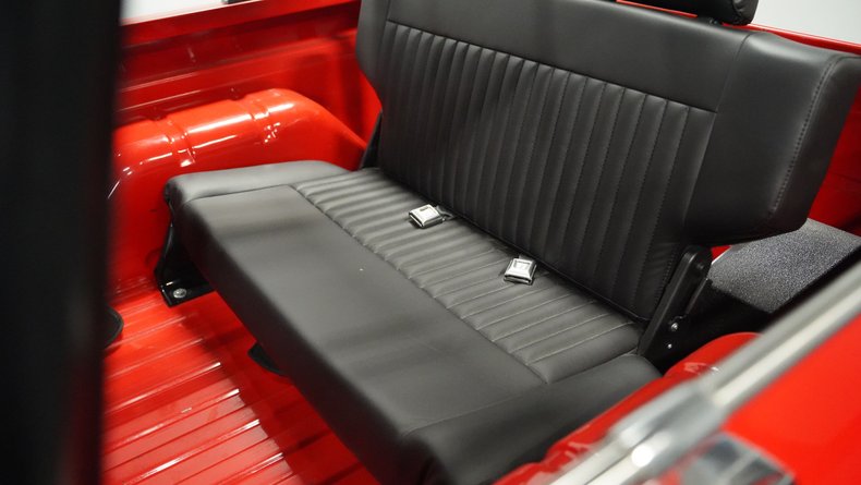 Unknown-Bronco-1970-Red-Black-ampamp-Red-15