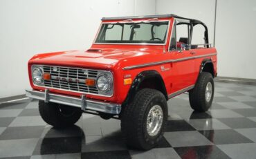 Unknown-Bronco-1970-Red-Black-ampamp-Red-17