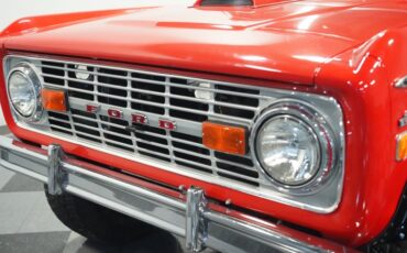 Unknown-Bronco-1970-Red-Black-ampamp-Red-2