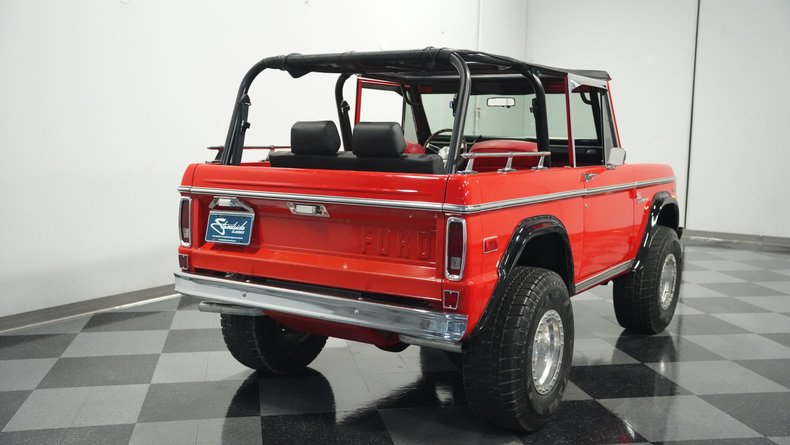 Unknown-Bronco-1970-Red-Black-ampamp-Red-22