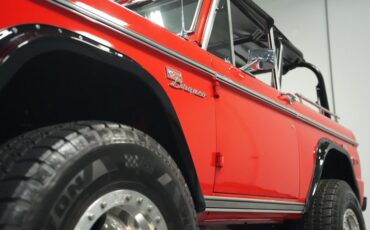 Unknown-Bronco-1970-Red-Black-ampamp-Red-30