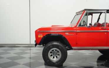 Unknown-Bronco-1970-Red-Black-ampamp-Red-31