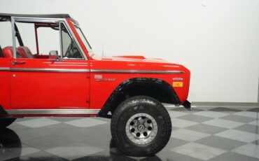 Unknown-Bronco-1970-Red-Black-ampamp-Red-35