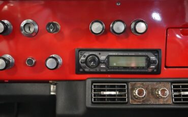 Unknown-Bronco-1970-Red-Black-ampamp-Red-48