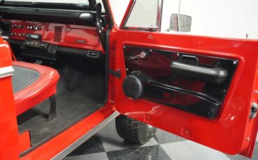 Unknown-Bronco-1970-Red-Black-ampamp-Red-8