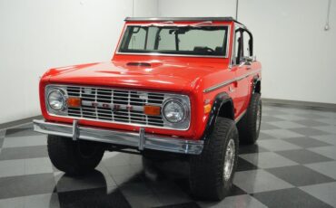 Unknown-Bronco-1970-Red-Black-ampamp-Red-9