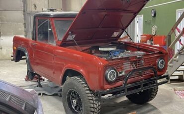 Unknown-Bronco-1970-Red-Red-1