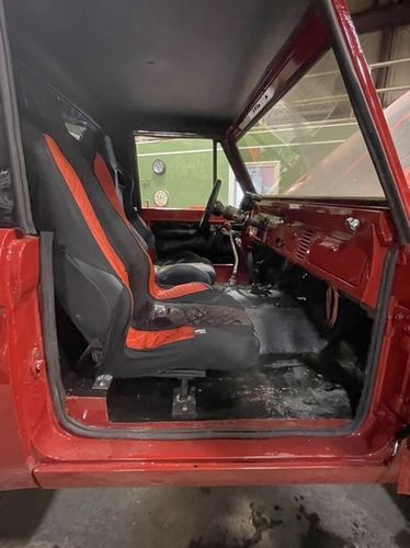 Unknown-Bronco-1970-Red-Red-9