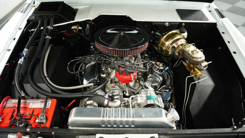 Unknown-Bronco-1970-White-Black-1