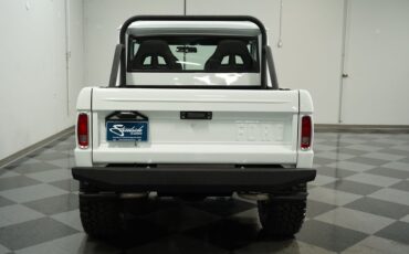 Unknown-Bronco-1970-White-Black-10