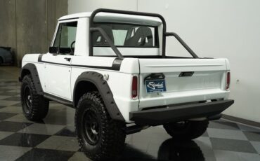 Unknown-Bronco-1970-White-Black-16