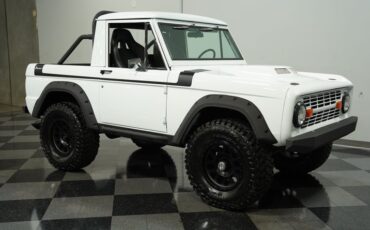 Unknown-Bronco-1970-White-Black-20