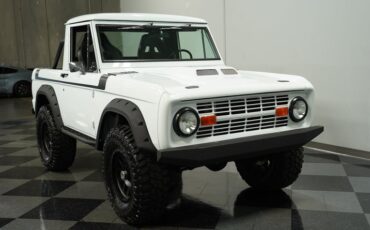 Unknown-Bronco-1970-White-Black-21