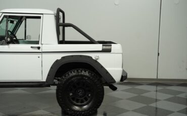 Unknown-Bronco-1970-White-Black-28
