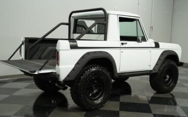 Unknown-Bronco-1970-White-Black-3