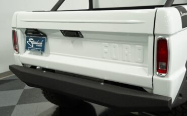 Unknown-Bronco-1970-White-Black-31