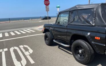 Unknown-Bronco-1971-Black-4