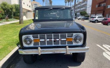 Unknown-Bronco-1971-Black-6