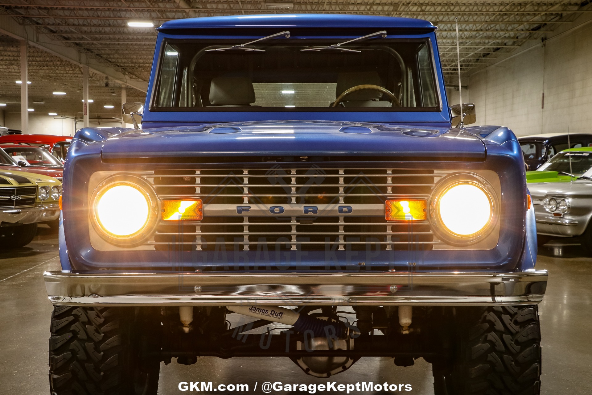 Unknown-Bronco-1971-Blue-Gray-26
