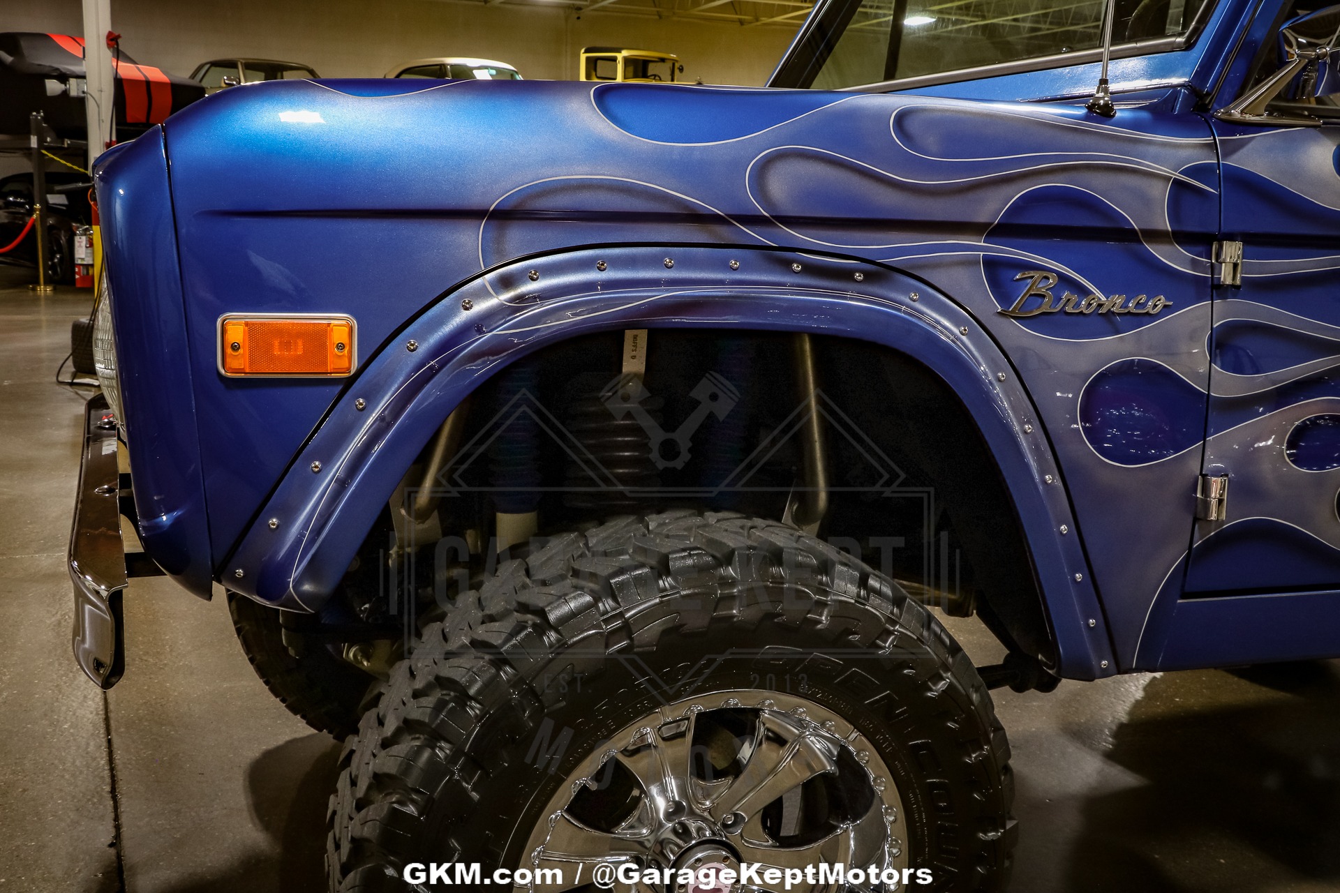 Unknown-Bronco-1971-Blue-Gray-32