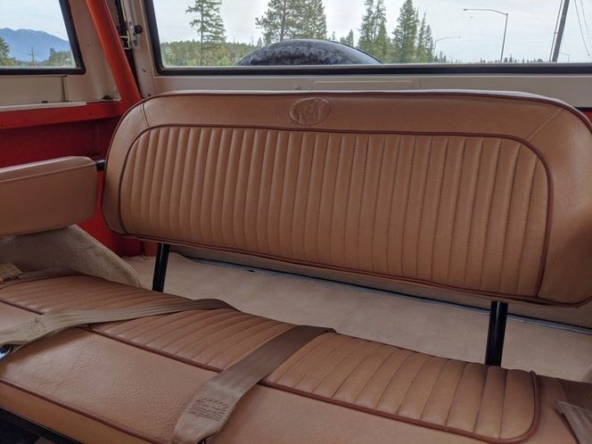 Unknown-Bronco-1971-Calypso-Coral-Brown-11