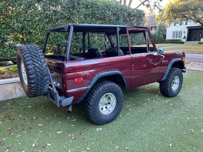 Unknown-Bronco-1971-Custom-21