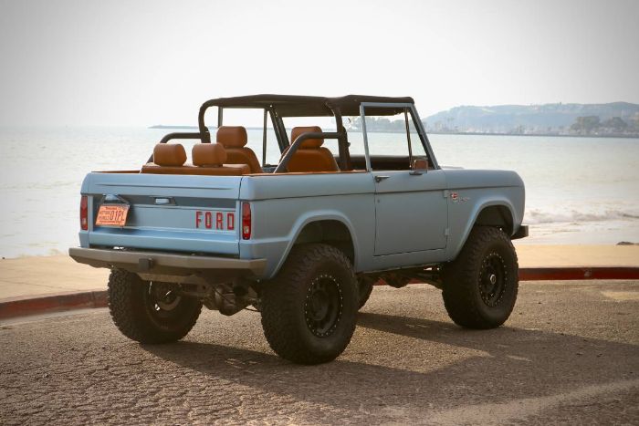 Unknown-Bronco-1973-11