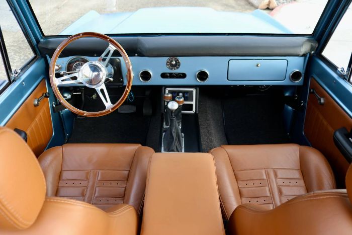 Unknown-Bronco-1973-16