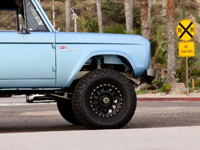 Unknown-Bronco-1973-6