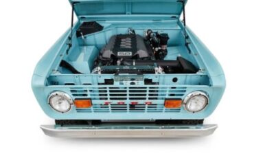 Unknown-Bronco-1973-Bermuda-Blue-8