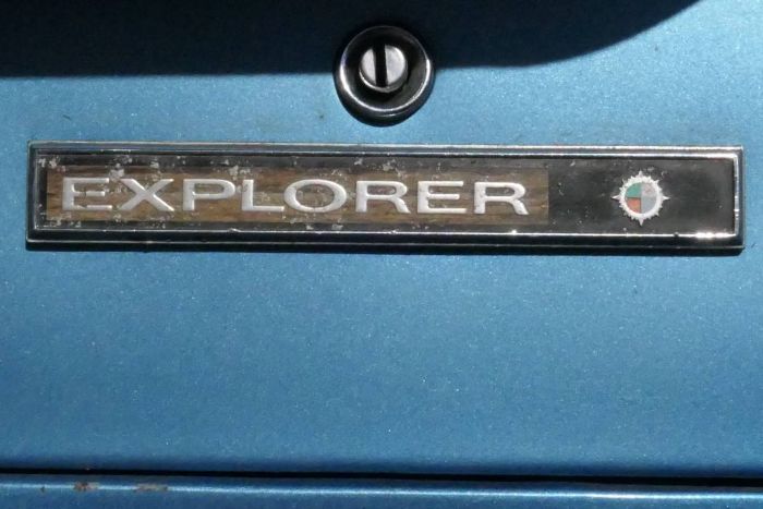 Unknown-Bronco-1973-Brittney-Blue-16