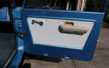Unknown-Bronco-1973-Brittney-Blue-21