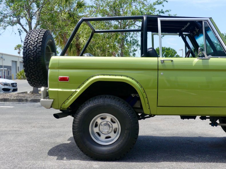 Unknown-Bronco-1973-Limestone-Green-Meta-Black-13