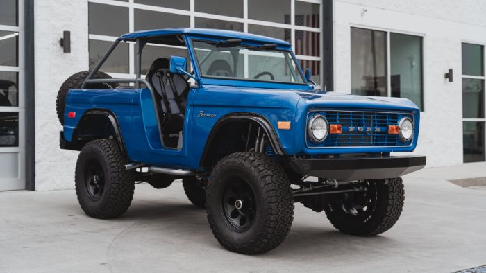 Unknown-Bronco-1973-Metallic-Blue