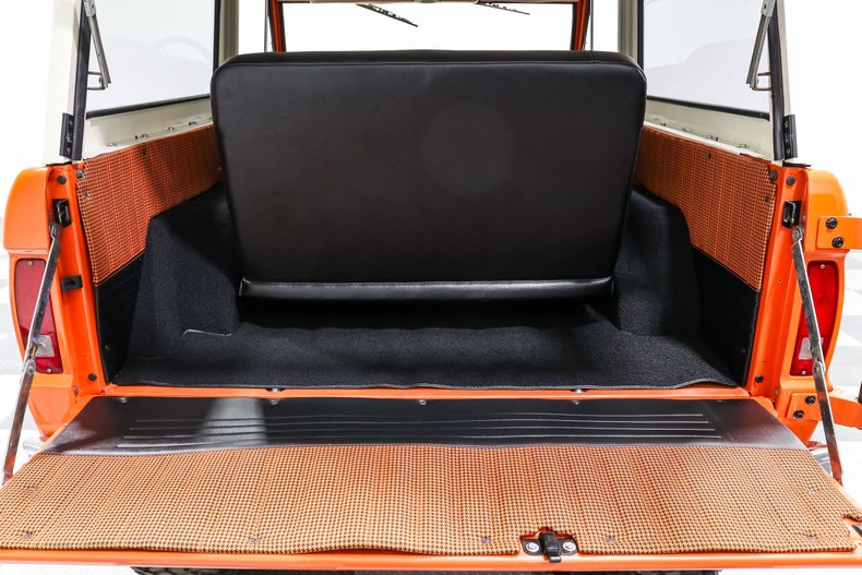Unknown-Bronco-1973-Orange-Black-Orange-Hound-17