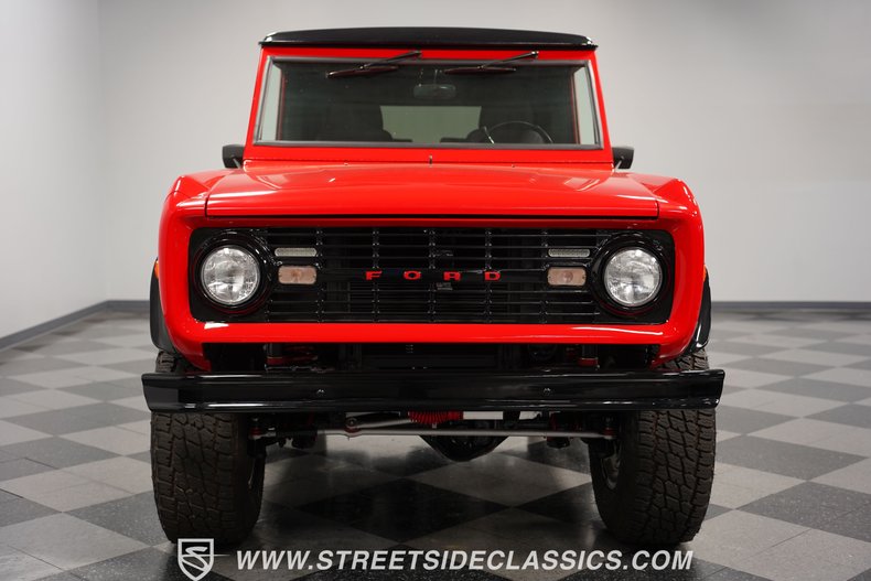 Unknown-Bronco-1973-Viper-Red-Black-1