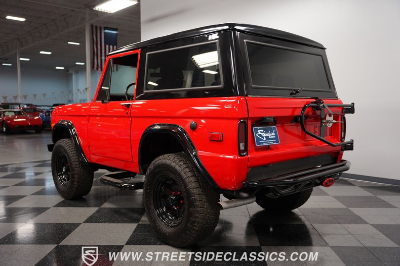 Unknown-Bronco-1973-Viper-Red-Black-10