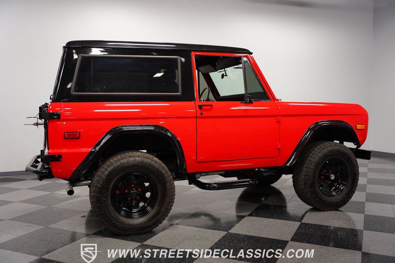 Unknown-Bronco-1973-Viper-Red-Black-15