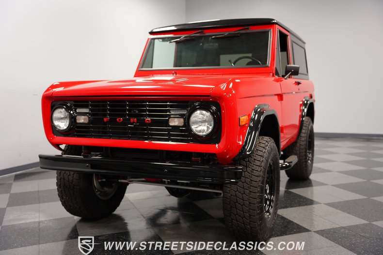 Unknown-Bronco-1973-Viper-Red-Black-20