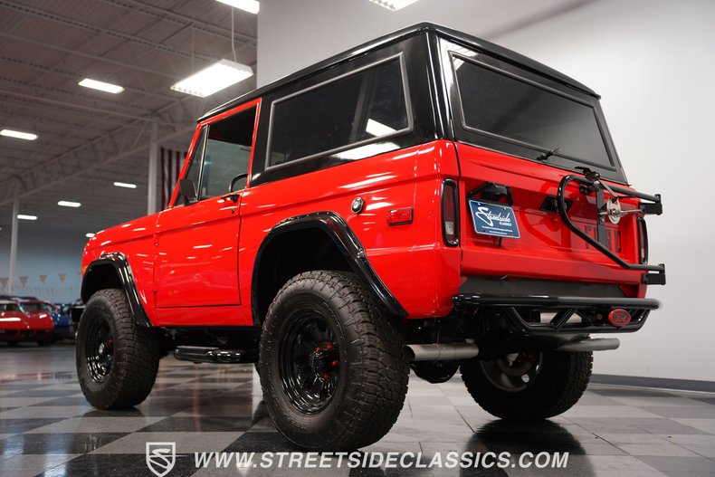 Unknown-Bronco-1973-Viper-Red-Black-26