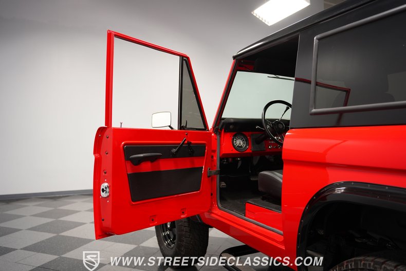 Unknown-Bronco-1973-Viper-Red-Black-40