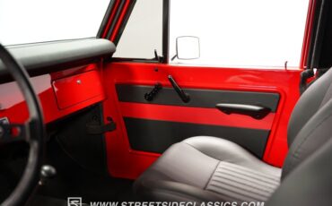 Unknown-Bronco-1973-Viper-Red-Black-48