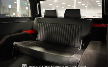 Unknown-Bronco-1973-Viper-Red-Black-49