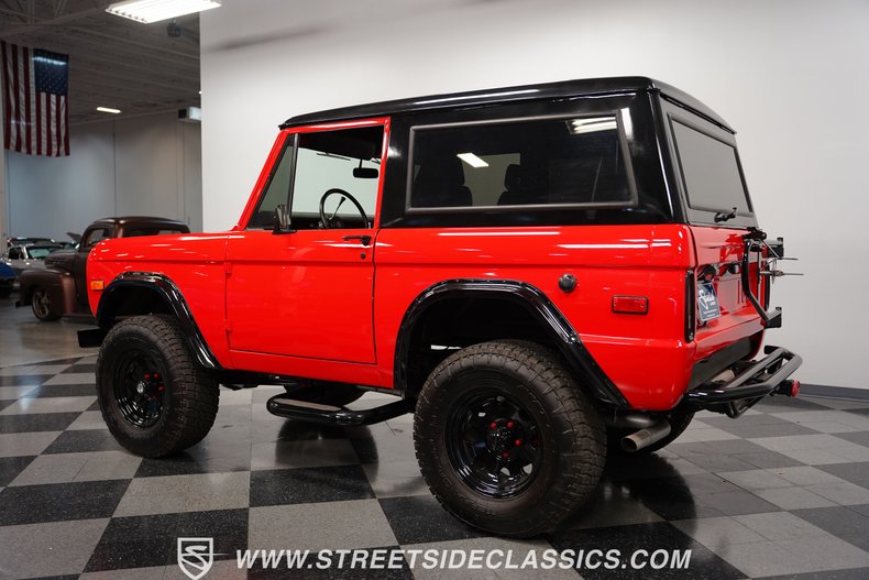 Unknown-Bronco-1973-Viper-Red-Black-9