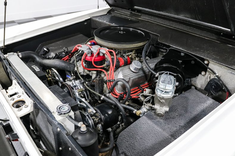 Unknown-Bronco-1973-White-Black-10