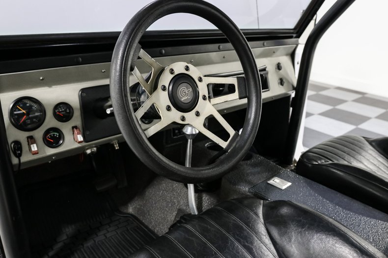 Unknown-Bronco-1973-White-Black-11