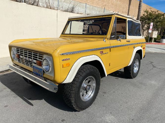 Unknown-Bronco-1973-Yellow-Tan-Houndstooth-3