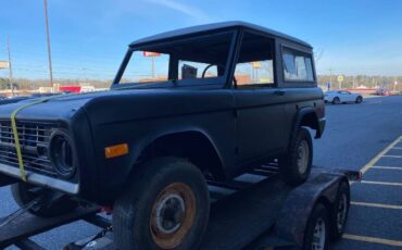 Unknown-Bronco-1974-Black-1
