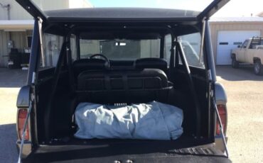 Unknown-Bronco-1974-Charcoal-Black-4